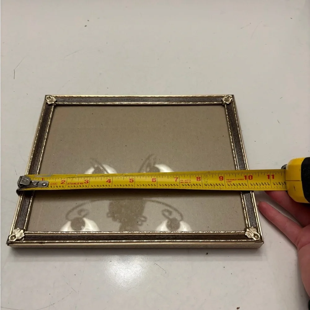Vintage gold tone picture frame
